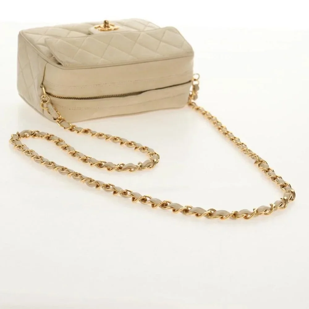 CHANEL Matelasse Chain Shoulder Bag Lamb Skin Ivory Gold CC Auth 154054V - Picture 8 of 16